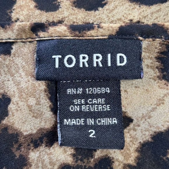 Torrid Side Cinch Leopard Print Semi-Sheer Pullover Top in Brown/Black -Sz - 2X - Picture 4 of 6